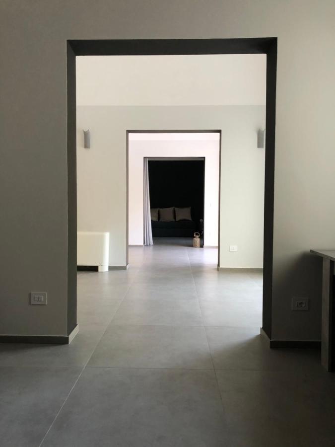 Carlo V - Con Piscina E Giardino Privati Apartment Lecce Luaran gambar