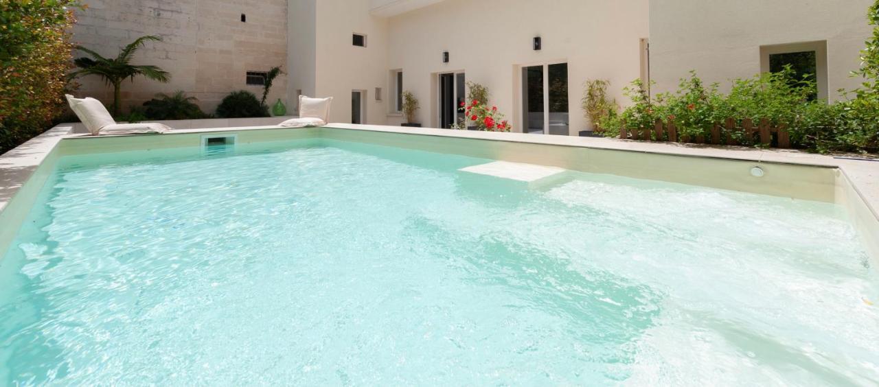 Carlo V - Con Piscina E Giardino Privati Apartment Lecce Luaran gambar