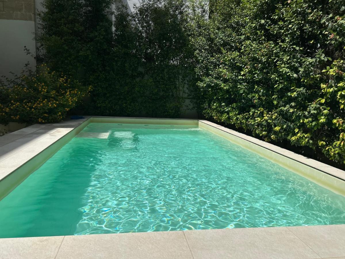 Carlo V - Con Piscina E Giardino Privati Apartment Lecce Luaran gambar